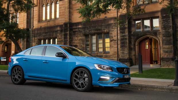 2014 Volvo S60 Polestar – Chasing Cars