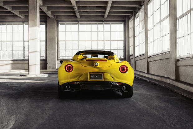 15/Alfa Romeo/4C/Spider/Rear