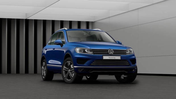 2016 Volkswagen Touareg Wolfsburg - Chasing Cars
