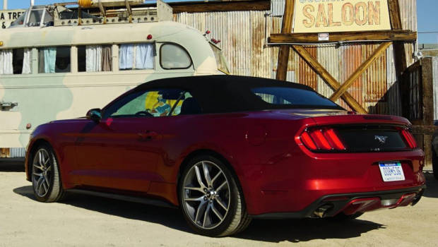 2016 Ford Mustang Convertible Review - Chasing Cars