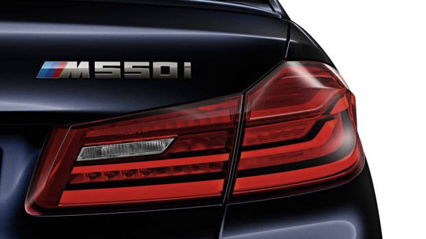 A 2017 BMW 5 Series M550i xDrive Badge – Chasing Cars