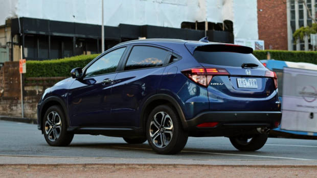 A 2017 Honda HR-V VTi-L – Chasing Cars