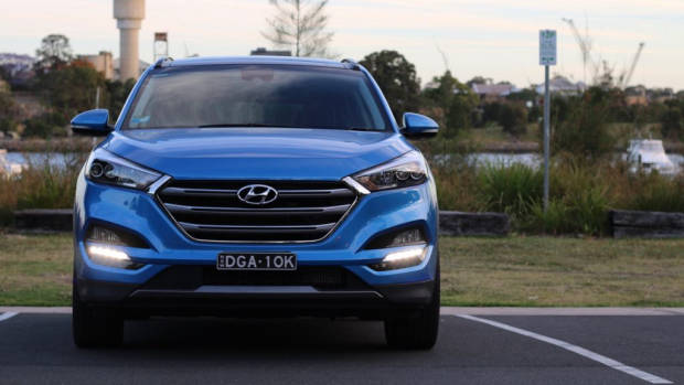 Front end of a 2017 Hyundai Tucson in Ara Blue