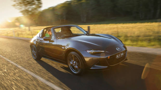 2017 Mazda MX-5 RF Machine Grey Front End