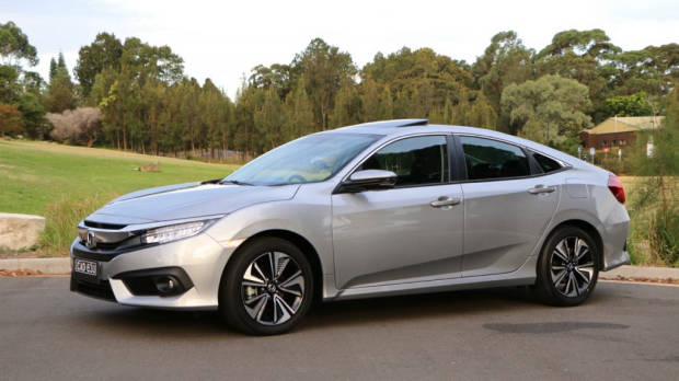 Silver 2017 Honda Civic profile
