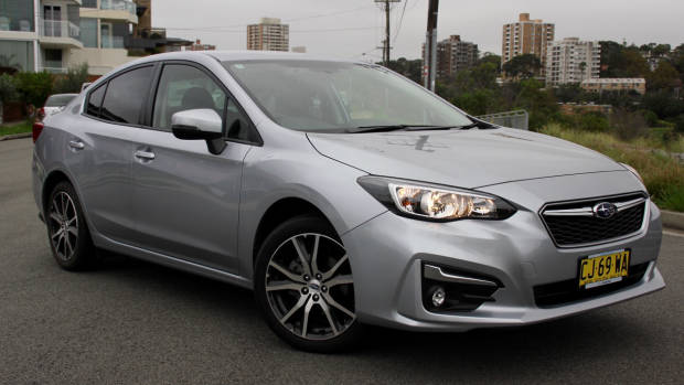 2017 Subaru Impreza 2.0i-L sedan silver front quarter