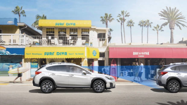 2017 Subaru XV white side