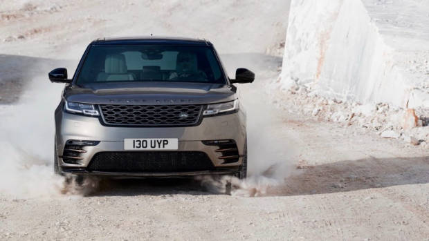 2018 Range Rover Velar Front End – Chasing Cars