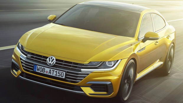 2018 Volkswagen Areton R-Line gold front