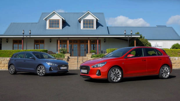 2017 Hyundai i30 Premium and SR