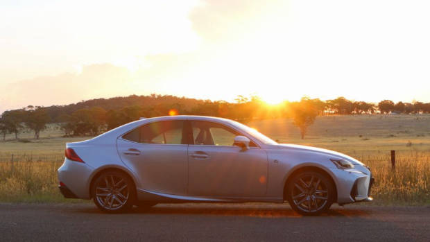 2017 Lexus IS350 F Sport Silver Side Profile