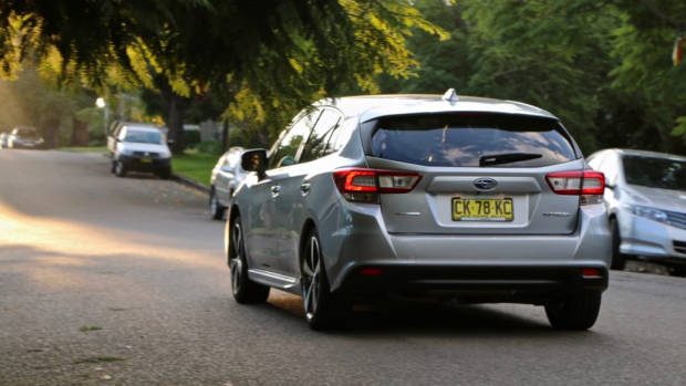 2017 Subaru Impreza Hatch Silver – Chasing Cars