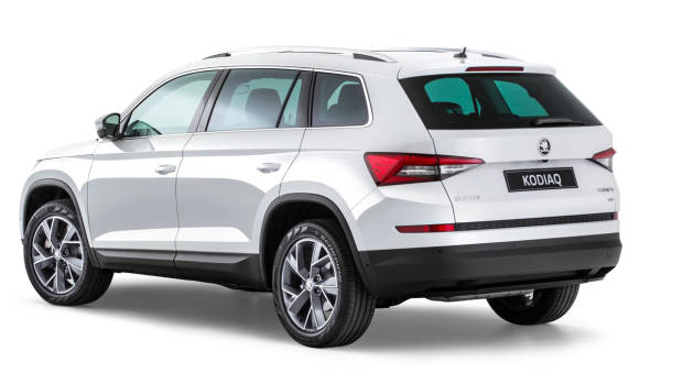 2017 ŠKODA KODIAQ white rear
