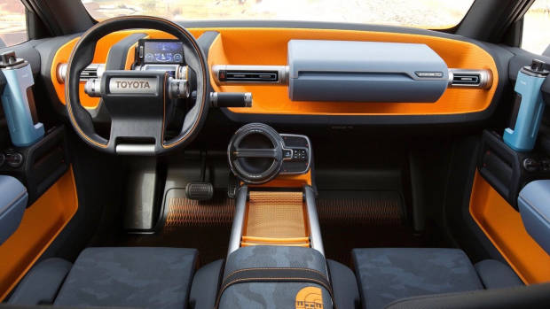 2017 Toyota FT-4X concept interior