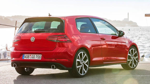 2017 Volkswagen Golf GTI Performance Edition 1 - 3 door red rear