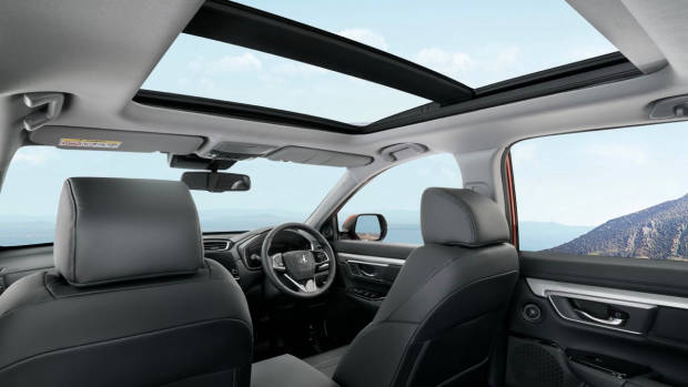 2017 Honda CR-V panoramic roof