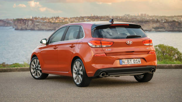 2017 Hyundai i30 SR Premium Rear Profile