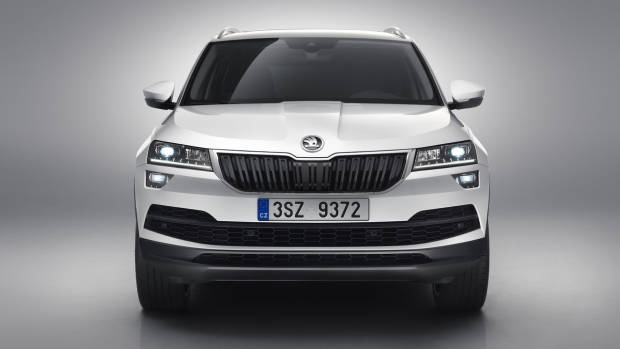 2018 Skoda Karoq white front straight