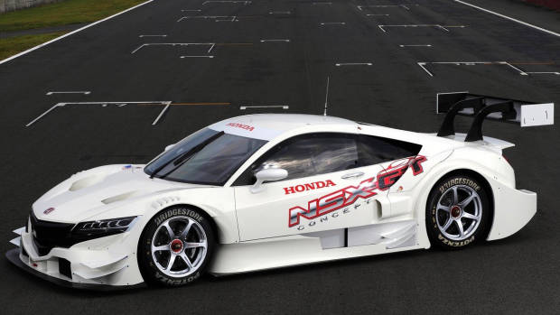 2016 Honda NSX-GT concept front
