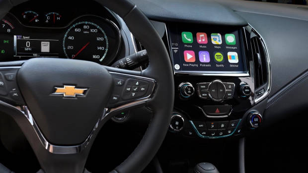 2017 Chevrolet Cruze dashboard