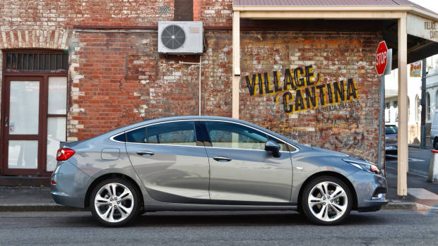 2017 Holden Astra LTZ Sedan Side Profile – Chasing Cars