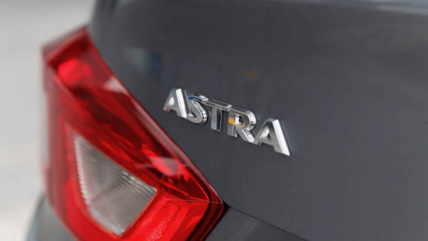 2017 Holden Astra badging