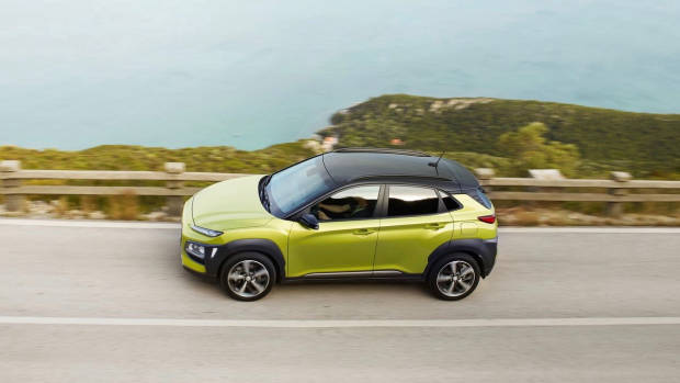 2017 Hyundai Kona lime side