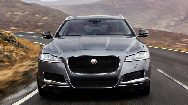 2017 Jaguar XF Sportbrake grey front