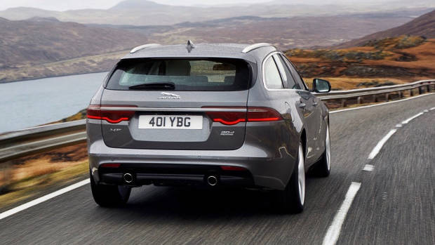 2017 Jaguar XF Sportbrake grey rear