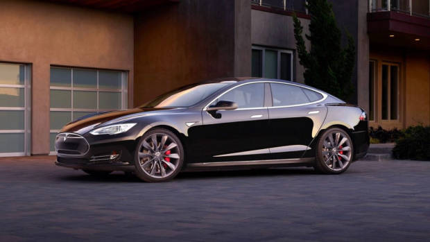 2017 Tesla Model S Black – Chasing Cars
