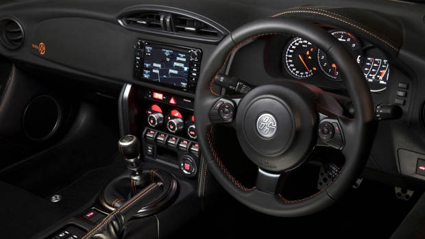 2017 Toyota 86 Limited Edition dashboard