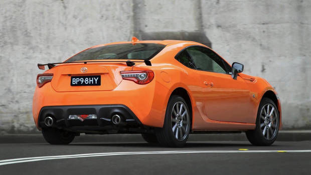 2017 Toyota 86 Limited Edition orange rear