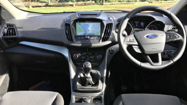 2017 Ford Escape Ambiente Dashboard – Chasing Cars