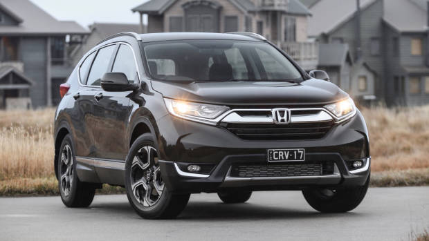 2018 Honda CR-V Crystal Black front end – Chasing Cars