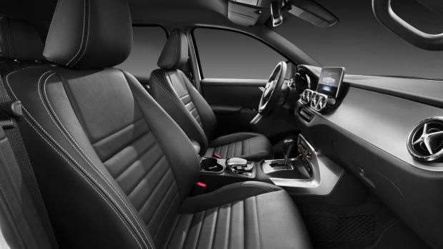 2018 Mercedes-Benz X-Class Power interior