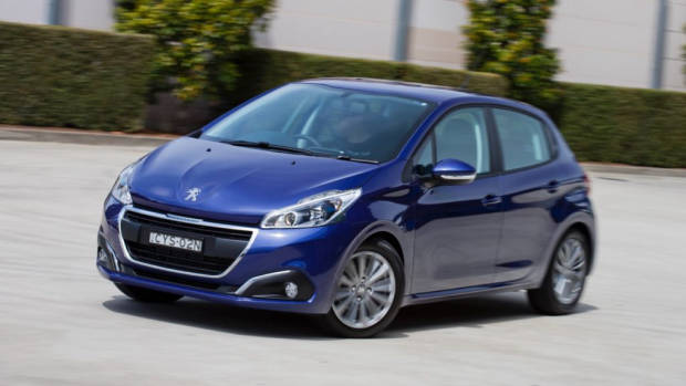 2017 Peugeot 208 Active Blue – Chasing Cars
