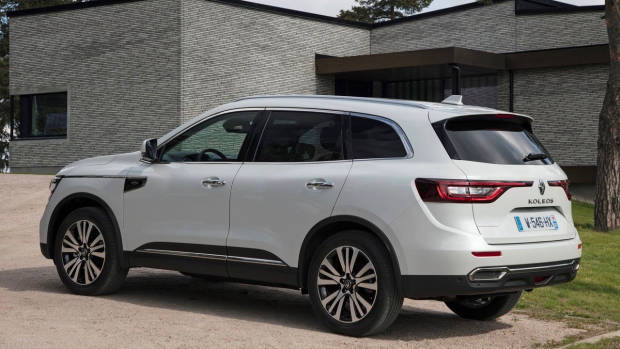 2017 Renault Koleos white rear