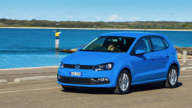 2017 Volkswagen Polo Urban Cornflower Blue Front End