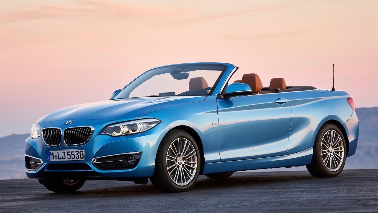 2018 BMW 2 Series convertible blue front side