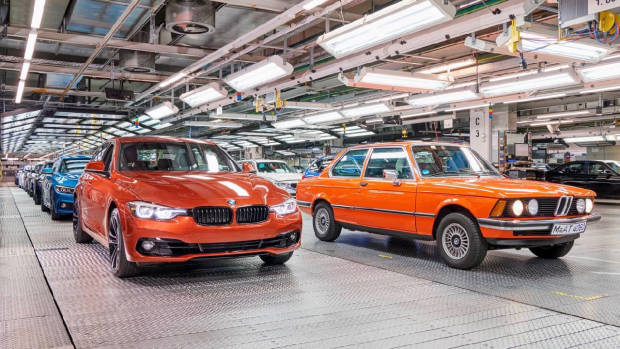 2018 BMW 3 Series Sunset Orange front factory