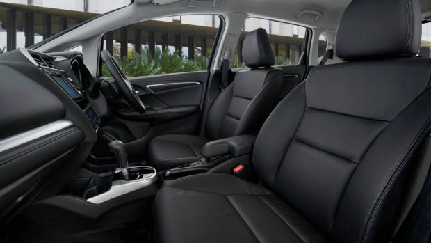 2018 Honda Jazz front seats