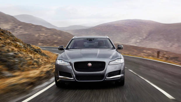 2018 Jaguar XF Sportbrake Grey Front End