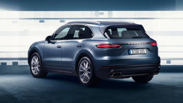 2018 Porsche Cayenne blue rear