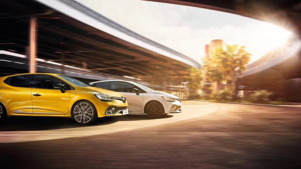 2018 Renault Clio R.S. yellow + white