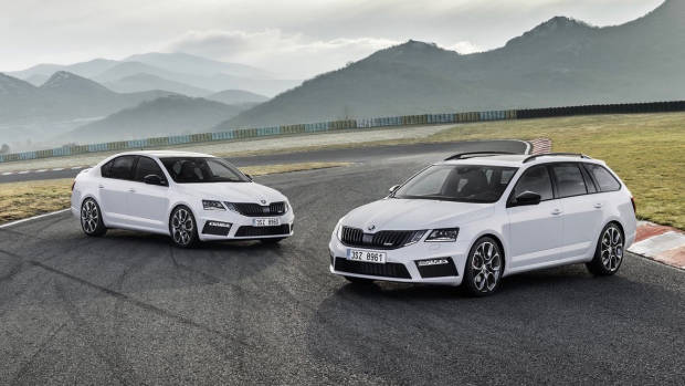 2018 Skoda Octavia RS white sedan + wagon
