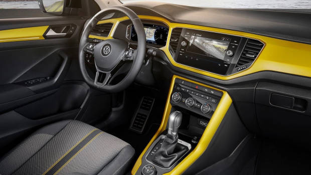 2018 Volkswagen T-Roc Tumeric interior