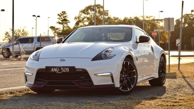 2017 Nissan 370Z NISMO Shiro White Front End