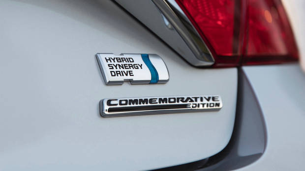 2017 Toyota Camry Commemorative Edition badge