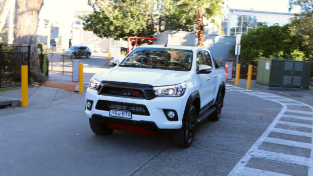 2017 Toyota HiLux TRD Crystal Pearl Driving Front End
