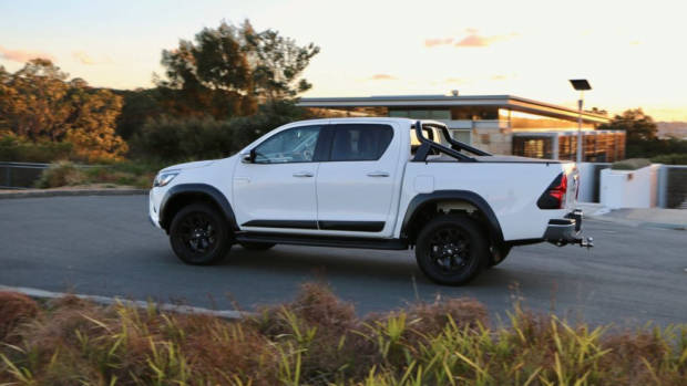 2017 Toyota HiLux TRD Crystal Pearl Side Profile